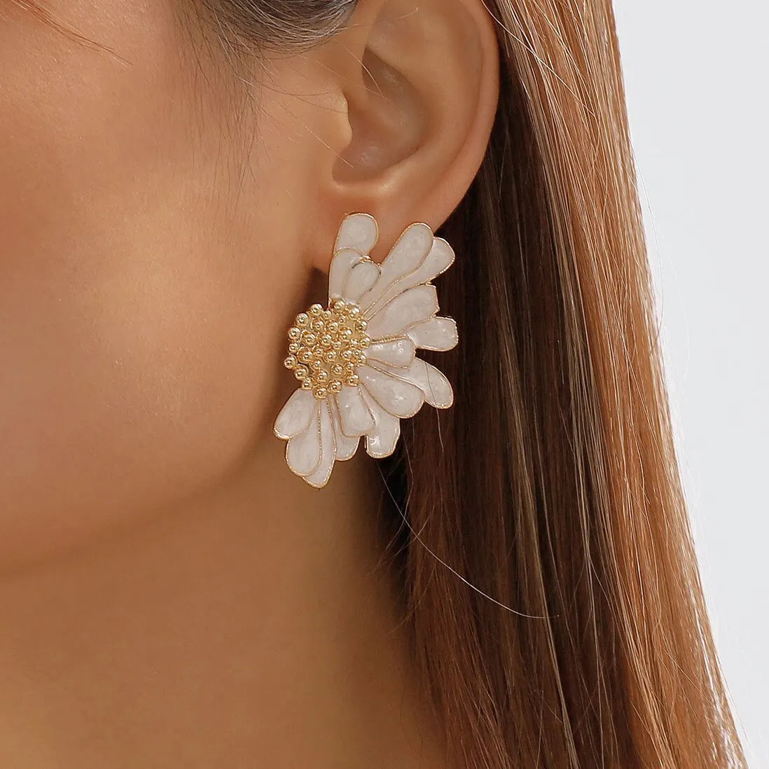 Boho Colorful Big Flower Petal Irregular Stud Earring for Women Trendy Kpop Sweet Piercing Earring Ear Y2K Jewelry Accessories